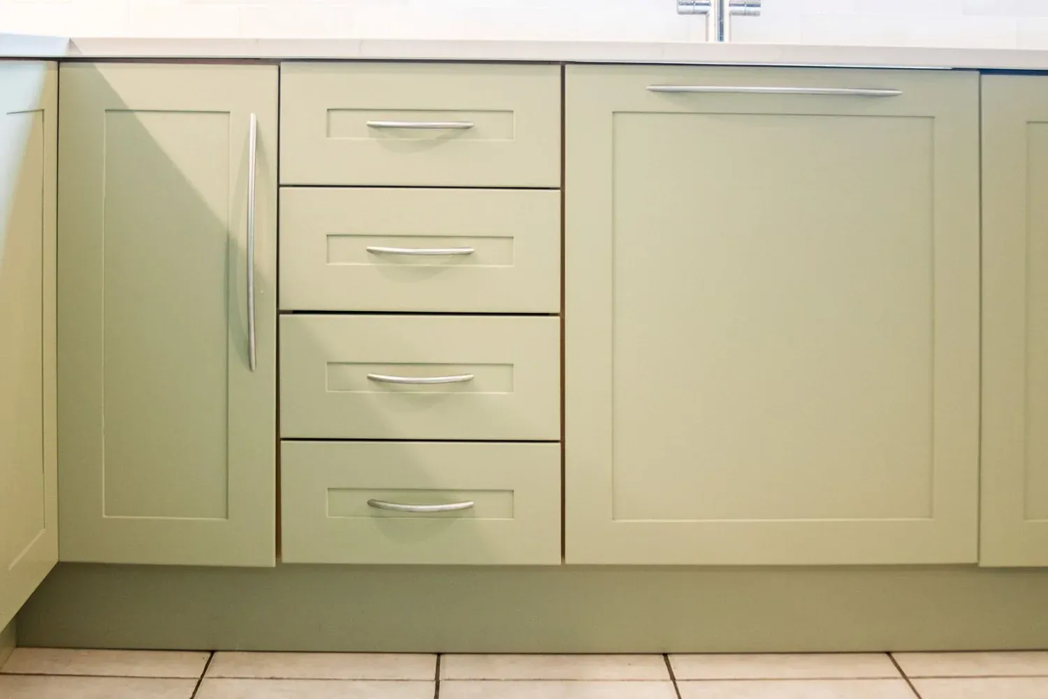 Replacement kitchen doors and drawer fronts fitted to existing cabinets