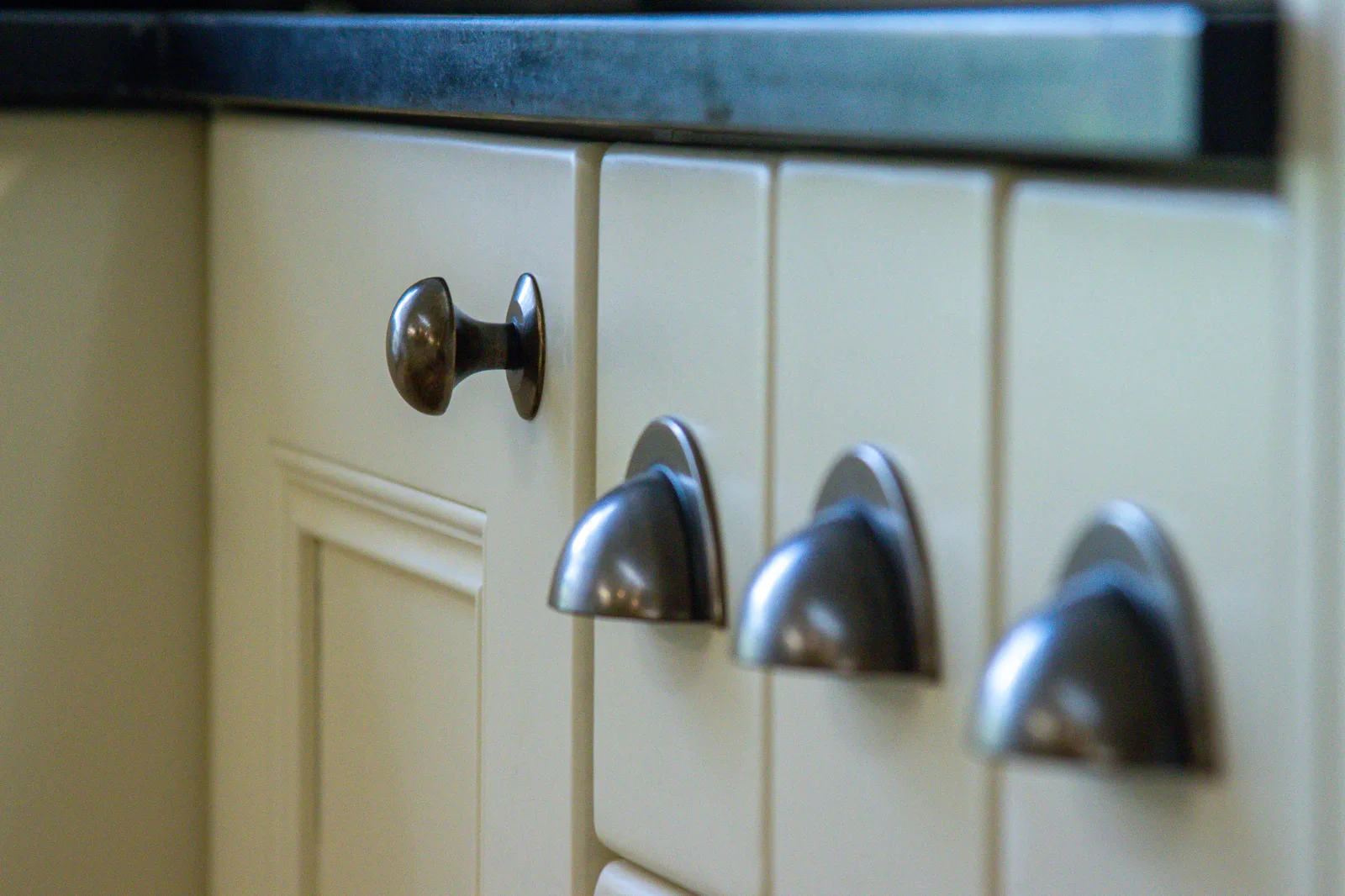 Antiqued handles have rustic charm